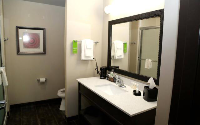 Quality Inn & Suites