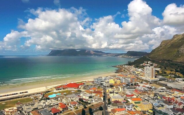 Muizenberg Guestique