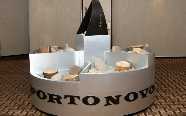 Portonovo Hotel & Suites