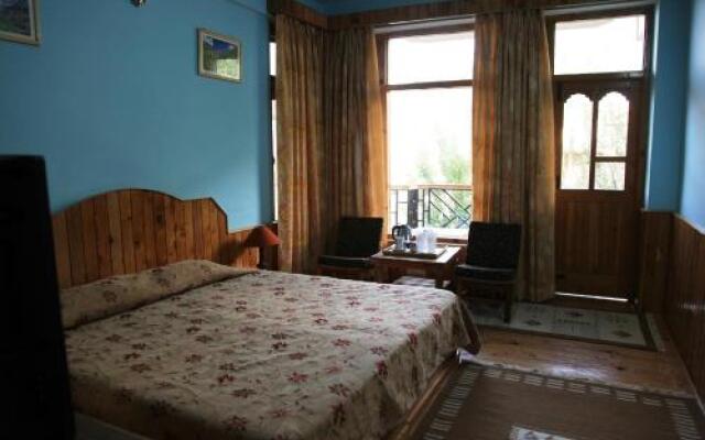 Hotel Naggar Delight