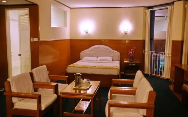 Pacific Hotel