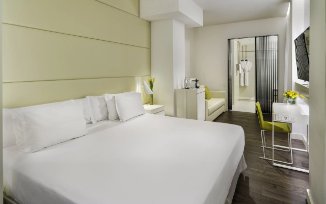 H10 Urquinaona Plaza