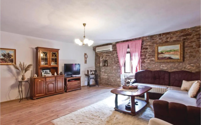 Holiday home Stifanici III
