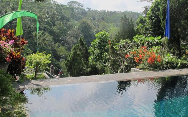 Tanah Merah Art Resort