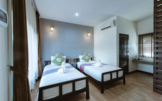Park & Pool Resort
