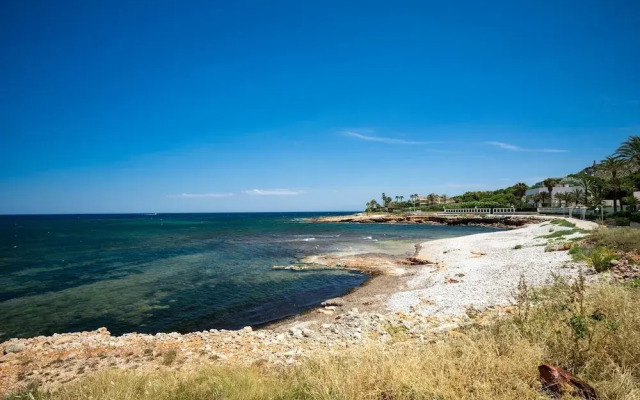 Charming 3-bed Villa in Denia, First Beach Line