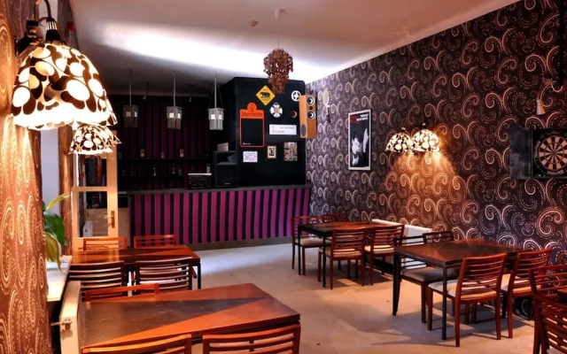 GoodMo Budapest Smart Rooms