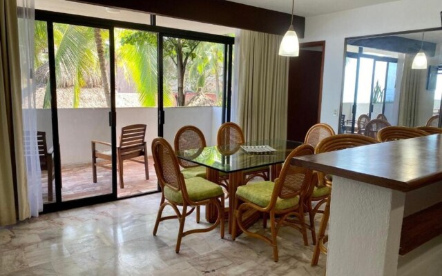 Costa Sur Resort by VRHost