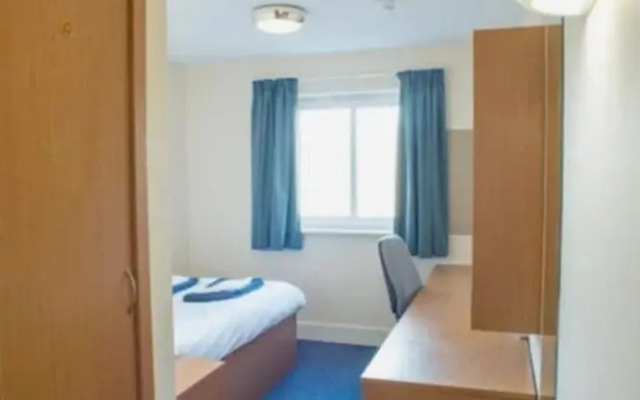 Stylish Rooms PENRYN