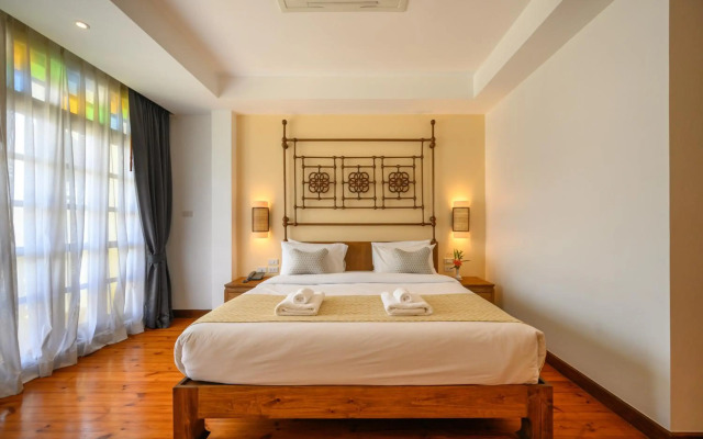 Woo Gallery and Boutique Hotel