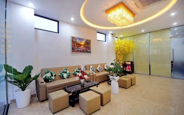 Mega Light Hotel