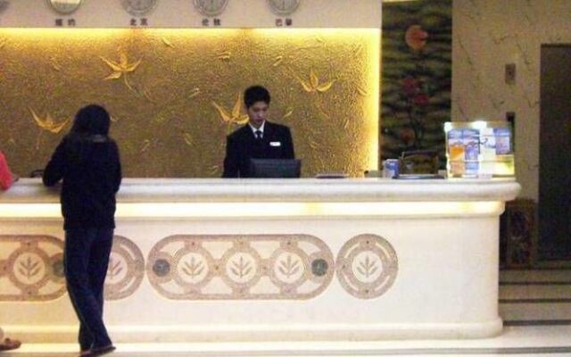 Yafeng Hotel Overseas Chinese Town Branch