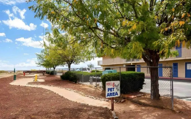 Motel 6 Holbrook, AZ
