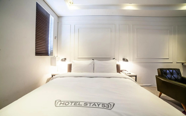 Hotel Stay 53