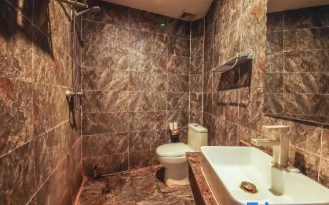 Shangqin Yue Hotel (Zhengzhou East High-Speed Rail Station Zhengdong MixC Mall) – Bathroom – Zhengzhou
