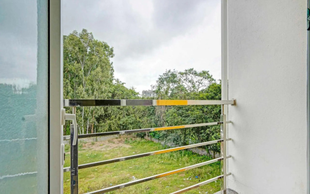 Collection O 92647 Hotel Aditya Grand