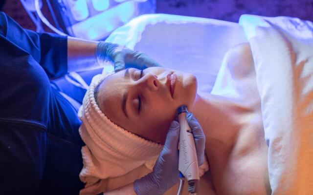 The Battle House Renaissance Mobile Hotel & Spa