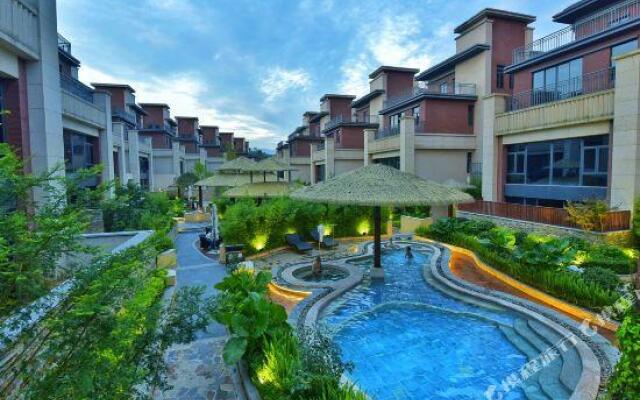 Rising Hot Spring Resort Kunming