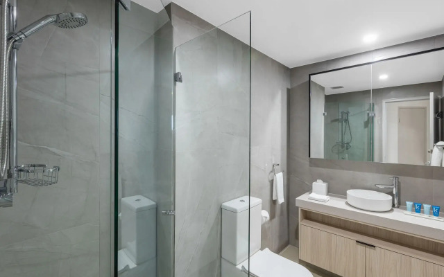Meriton Suites Bondi Junction