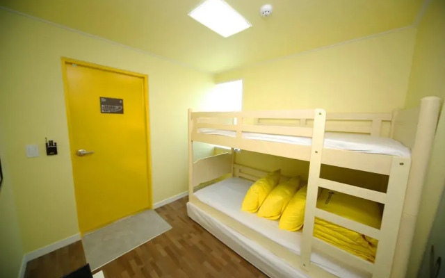 24 Guesthouse Sinchon Avenue