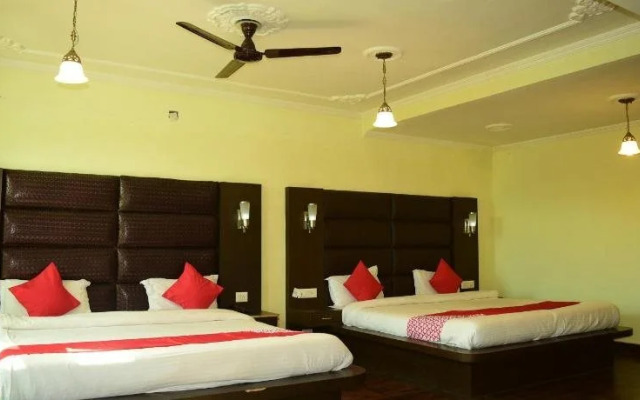 Naqash Residency