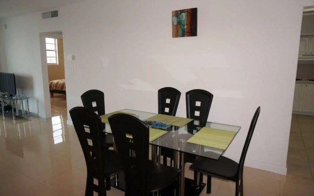 Private Residence at Ocean Residences