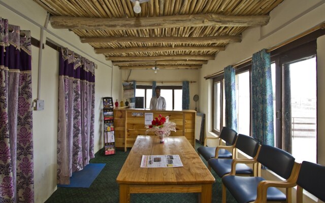 Pangong Retreat Camp