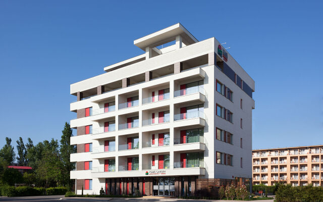 Tomis Garden Aparthotel