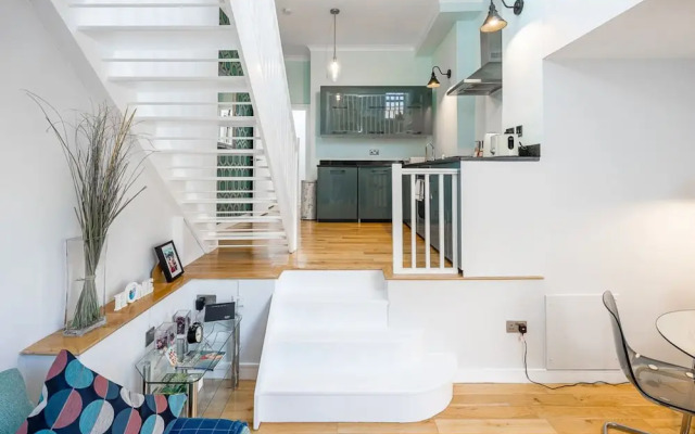 Spacious Duplex Near West Hampstead & Tube