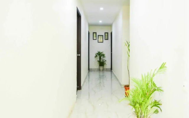 Oyo Flagship 805641 The Central Guest House