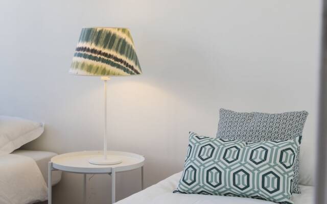 5 Bedroom Apartment near Av Liberdade