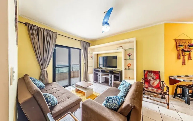 Apto em Mongaguá Prédio frente mar