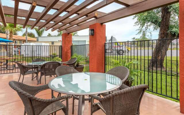 Best Western Americana Inn