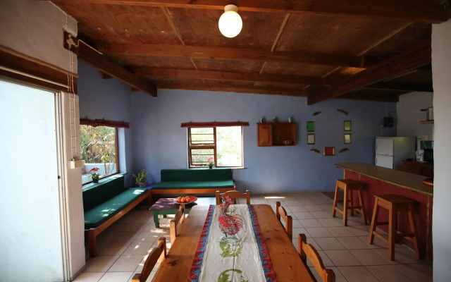 Buccaneers Backpackers