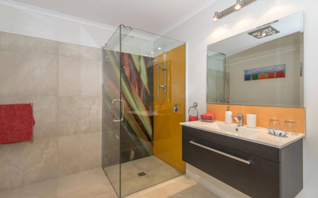 Ribbonwood Country House