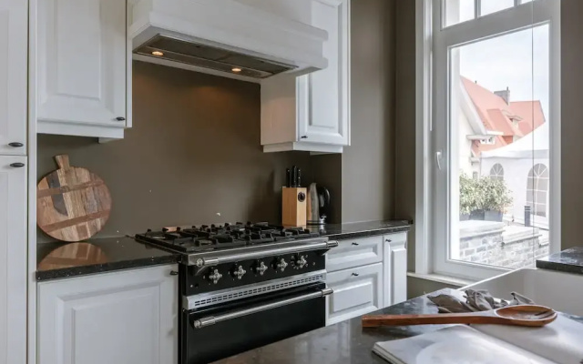 Spacious Apartment Near the Beach in De Haan