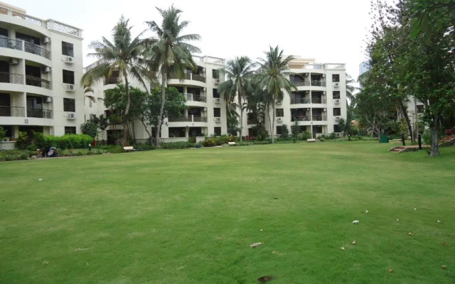 Riverside Apartments