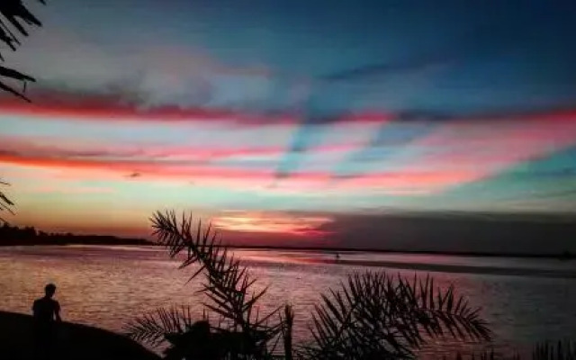 Sun wind beach