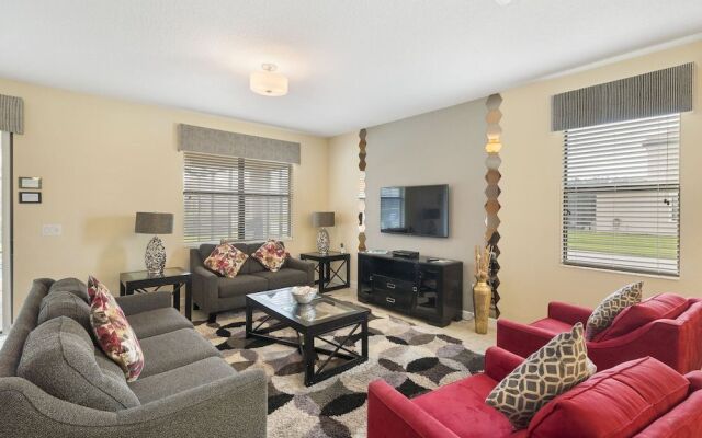 Mickeys Golf Retreat by VillaDirect