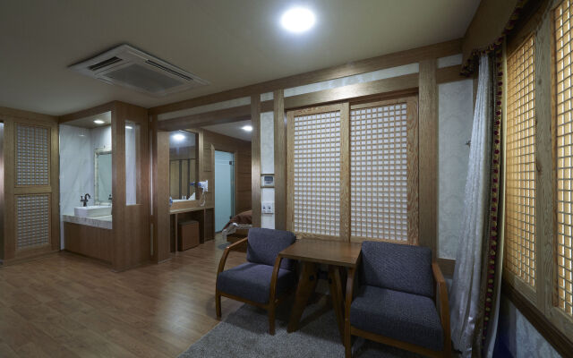 Benikea Premier Hotel Siheung