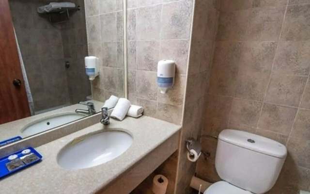 Inbar Hotel