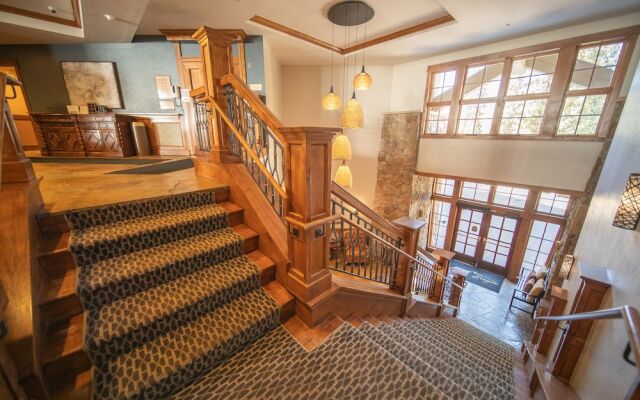 Lone Eagle 3001 by SummitCove Vacation Lodging