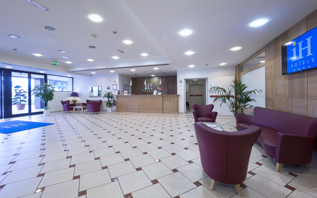 IH Hotels Firenze Business