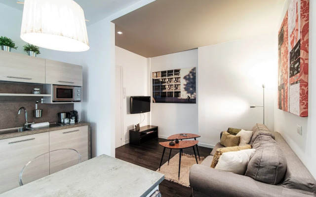 MyHomeInComo - Art Design Suites