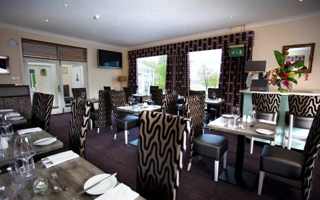Skeabost Hotel
