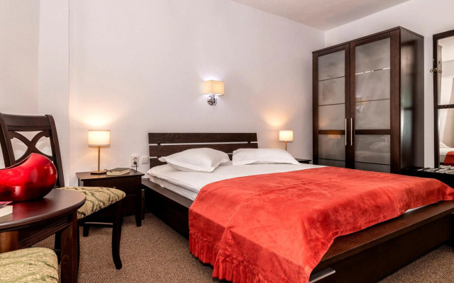 Complex Turistic Cornul Vanatorului