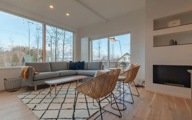 Komorebi Chalet by Hokkaido Tracks