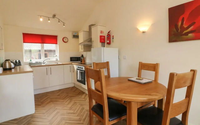 Chalet Log Cabin L2