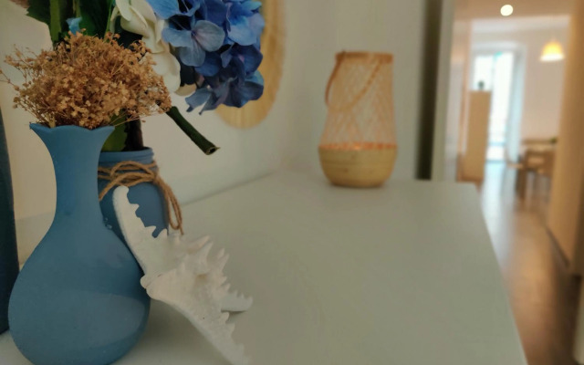 Vista sul carruggio, centro storico di Chiavari