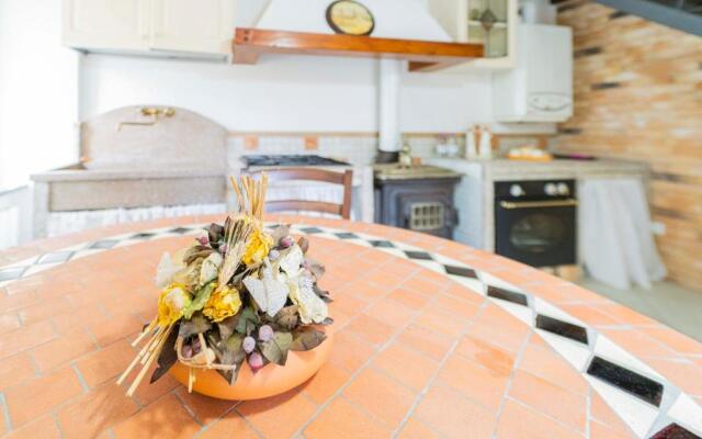 129 - Casa indipendente Velva, 15 km dal mare